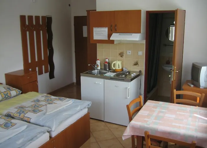 Πανσιόν Astra Podhájska